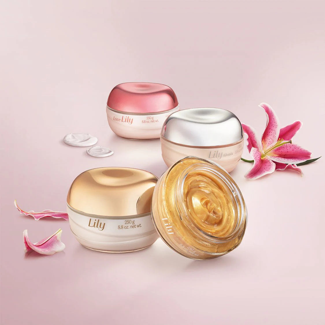 Crème hydratante satinée Love Lily, 250 g