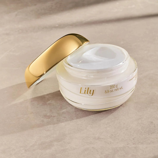 Crème hydratante satinee Lily, 250 g